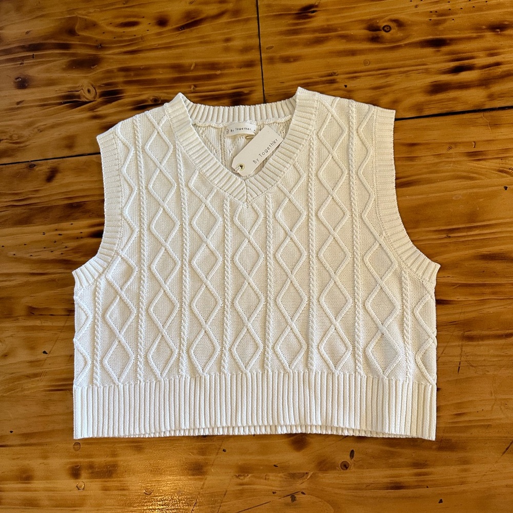 BNWT By Together V-neck sweater size Medium